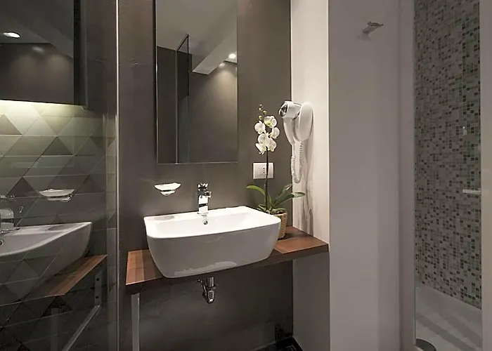 Ng San Pietro Oda ve Kahvaltı 4*