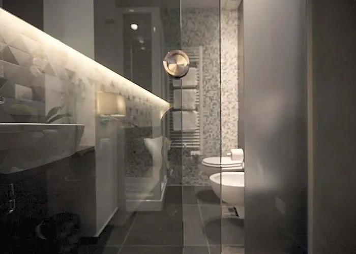Ng San Pietro 4* Roma