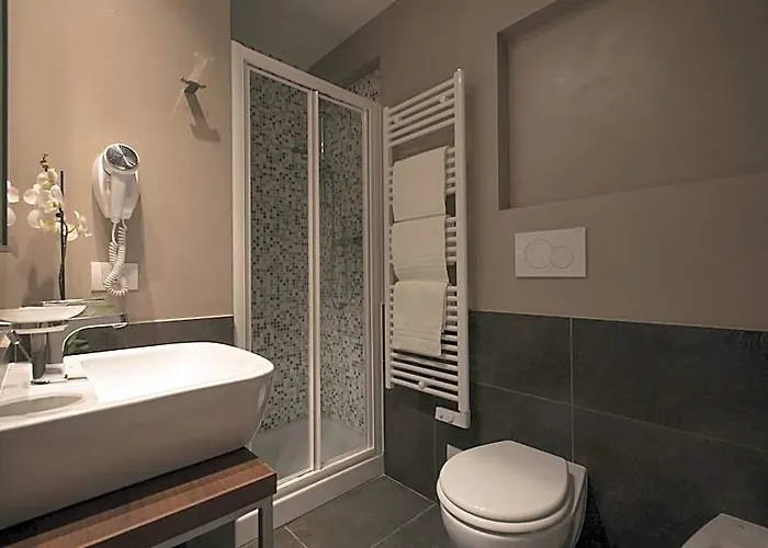 Ng San Pietro Oda ve Kahvaltı 4*